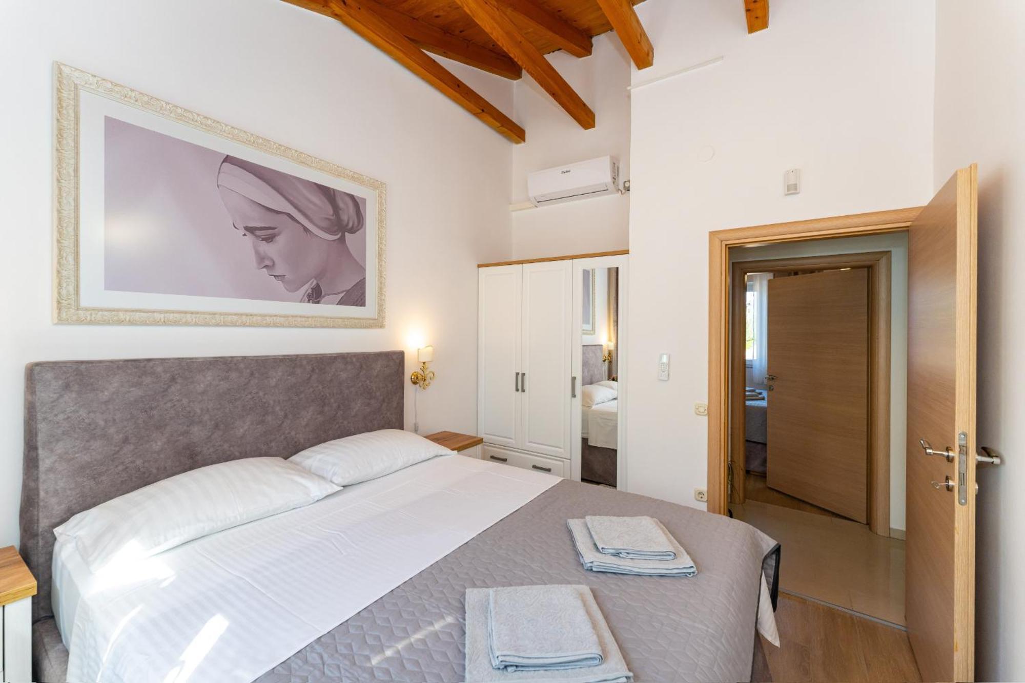 Villa Zlatni Dvori Zadarvillas Ražanac エクステリア 写真