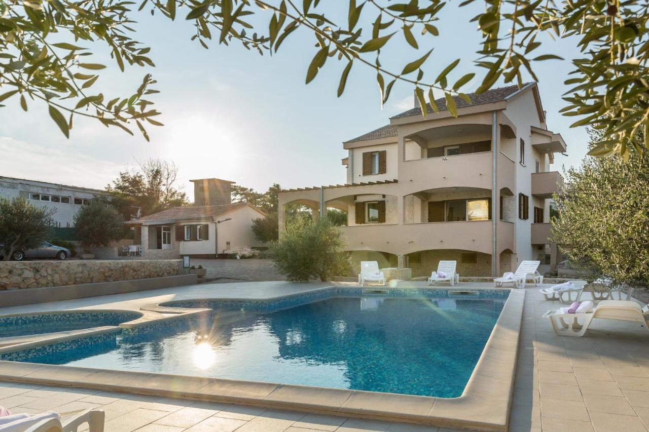 Villa Zlatni Dvori Zadarvillas Ražanac エクステリア 写真